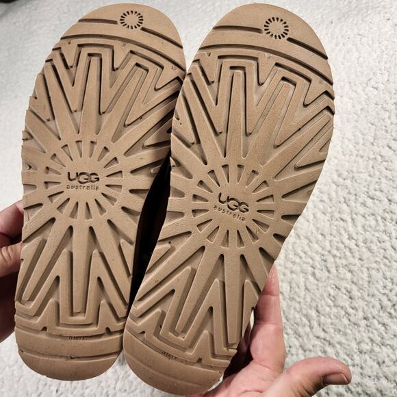 UGG BAILEY BOW II BOOTS CHESTNUT SUEDE WOOL LINED BIG WOMENS US 8 - Picture 5 of 6